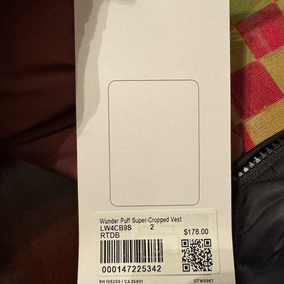 Lululemon Cropped Vest - Picture 6 of 6